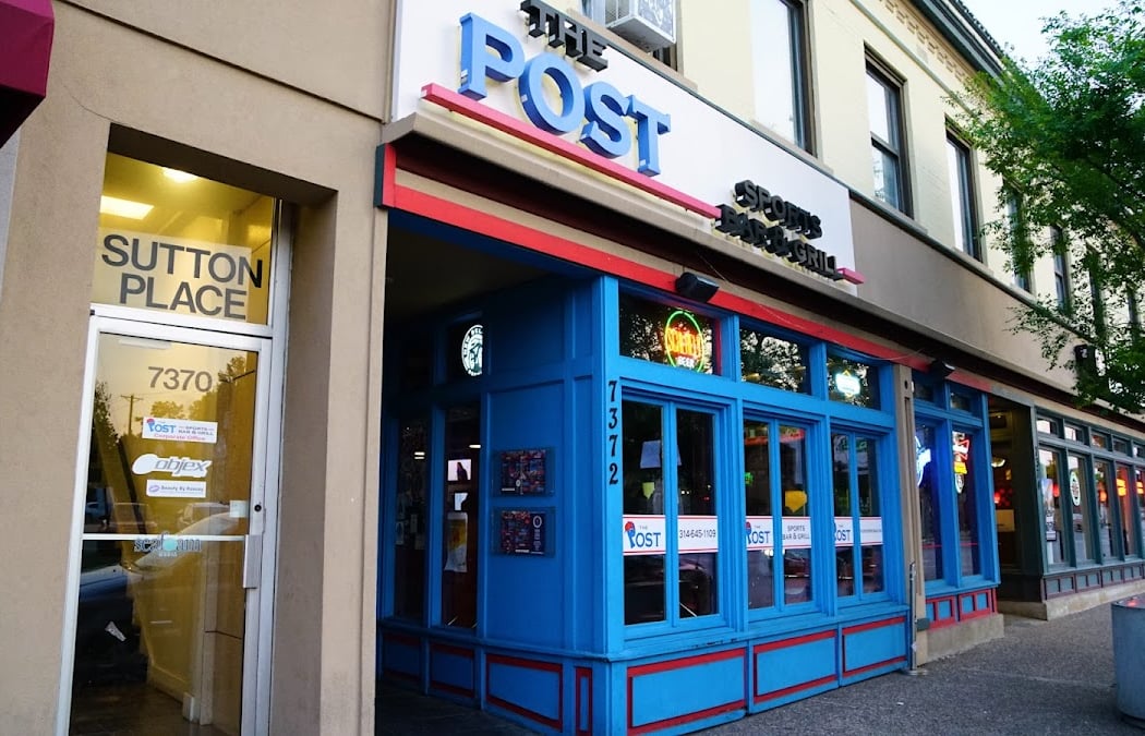 The Post Sports Bar & Grill - Maplewood 1